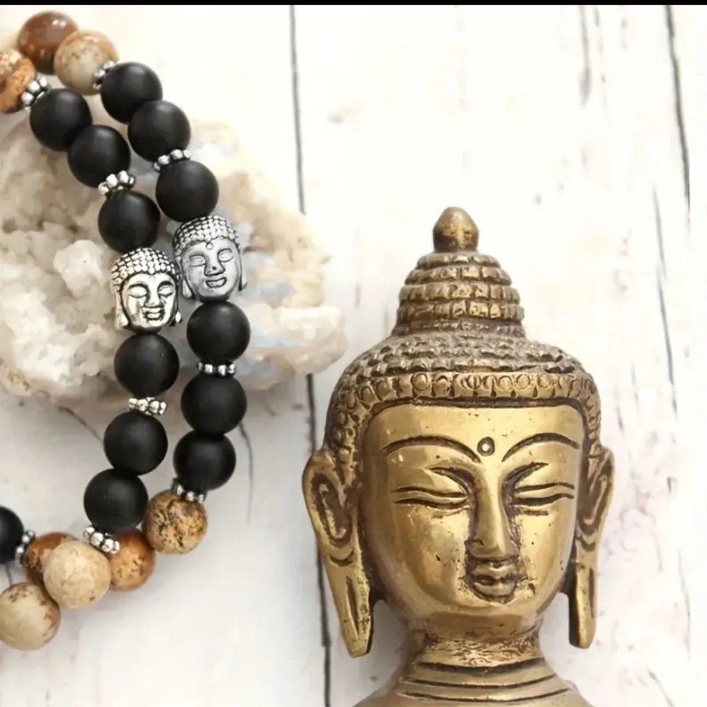 1pc Buddha (Black & Silver) Buddha Head Volcanic Frosted Stone Beaded Bracelet